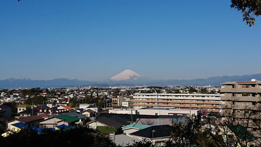 スマホデビュ今年一番の雪景色ー富士２