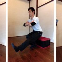 加圧トレーニング　片脚立ち