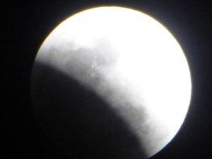 スーパーブルーブラッドムーンと満月ヨガ