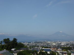 人も地球の一部
